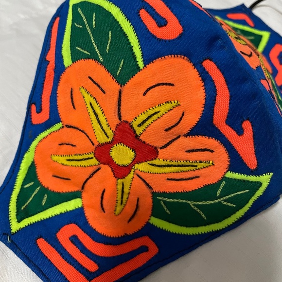 Molas Masks Hand Made - Picture 1 of 5